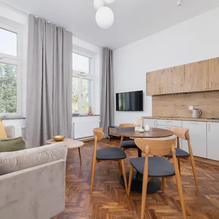 1 Bedroom - Augustiańska 1 Street Kraków